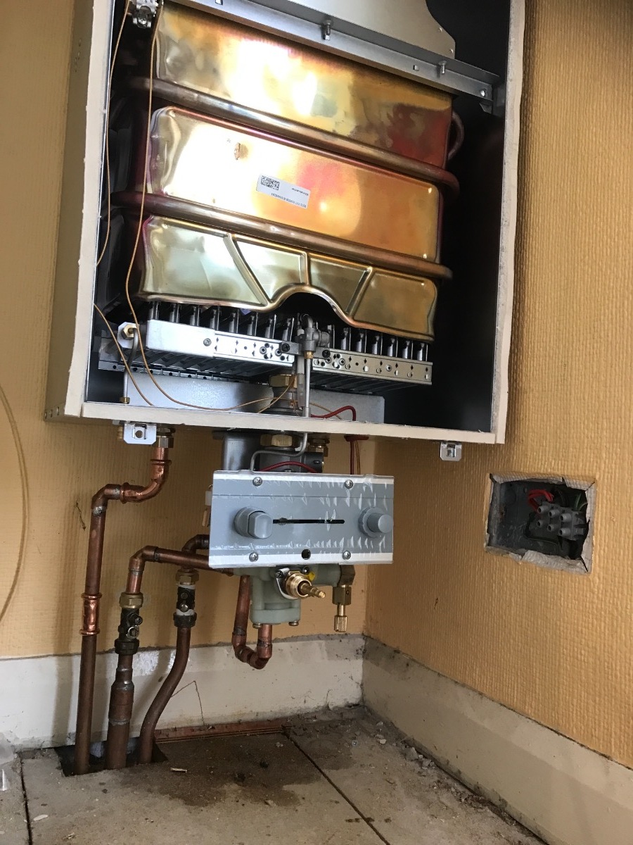 Heating Engineer: Image 2